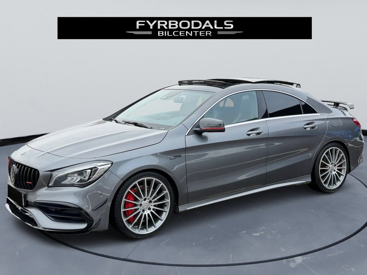 Mercedes-Benz CLA 45 AMG 4MAT...