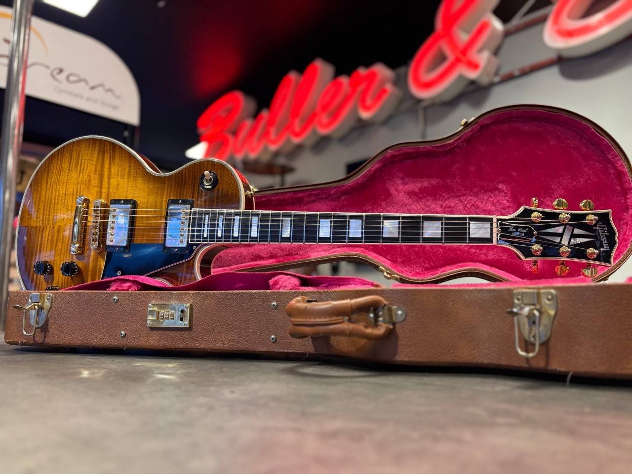Gibson Les Paul Custom Flamet...