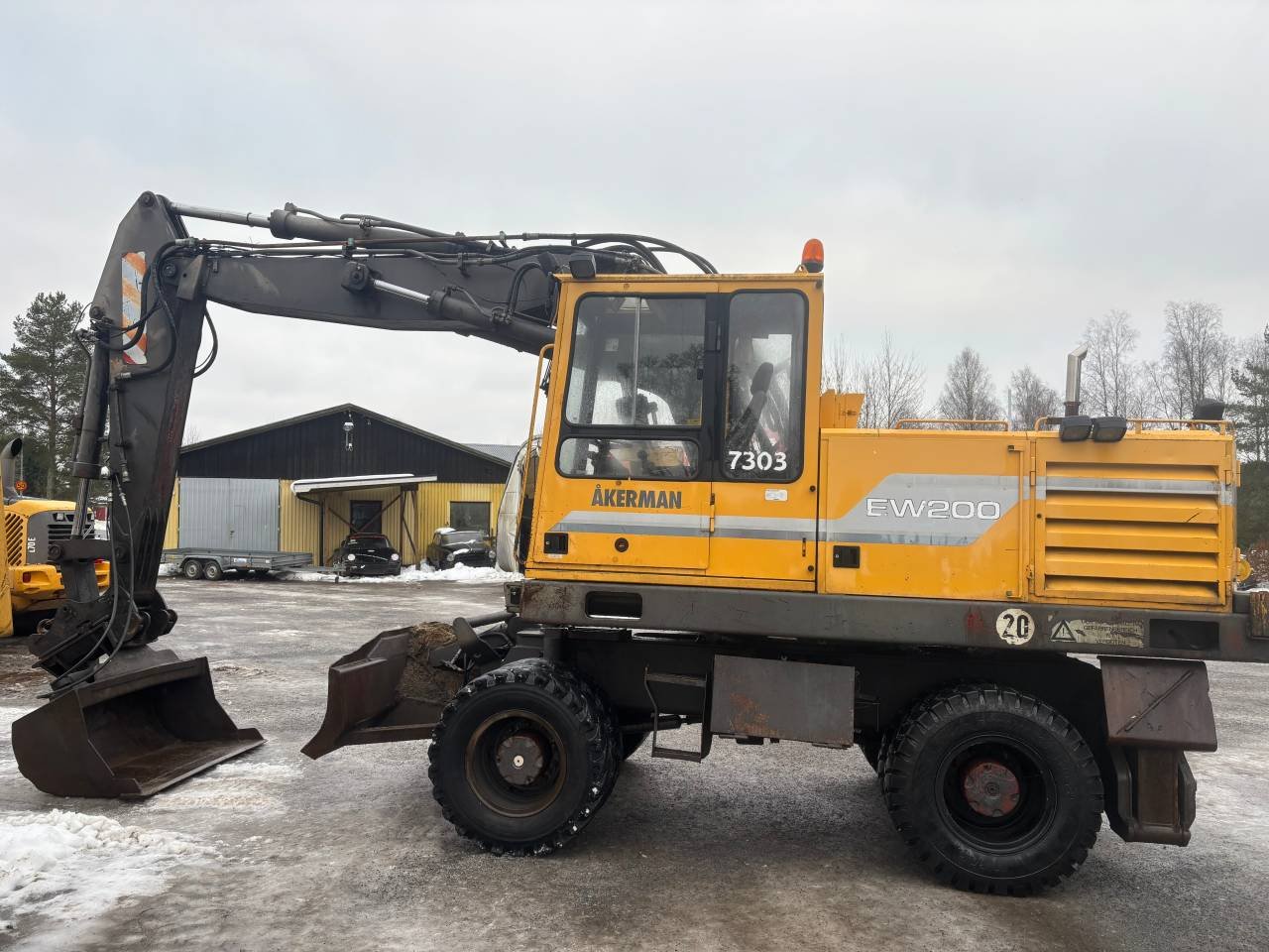 Hjulgrävare Åkerman EW200