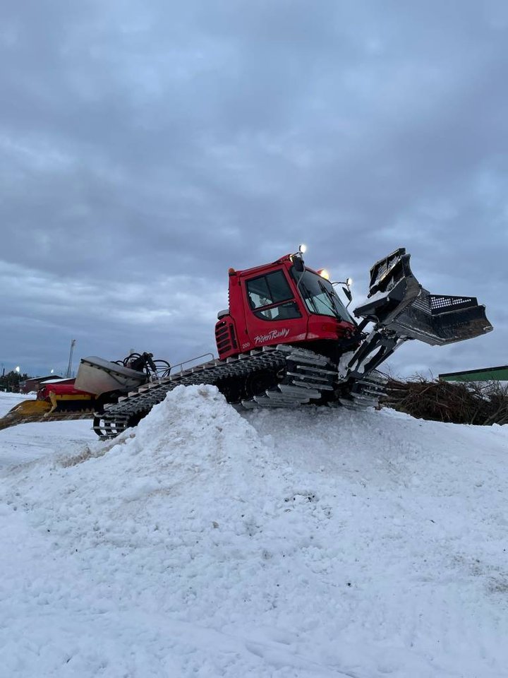 Pistmaskin Pisten bully  -05