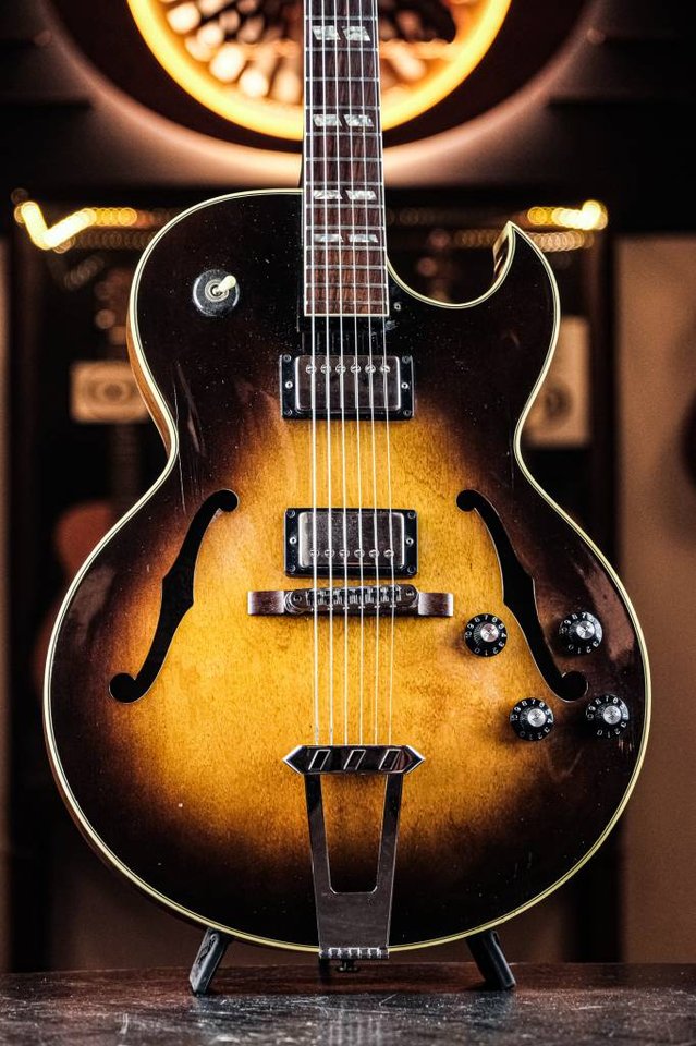 1982 Gibson ES-175D HSB sunburst