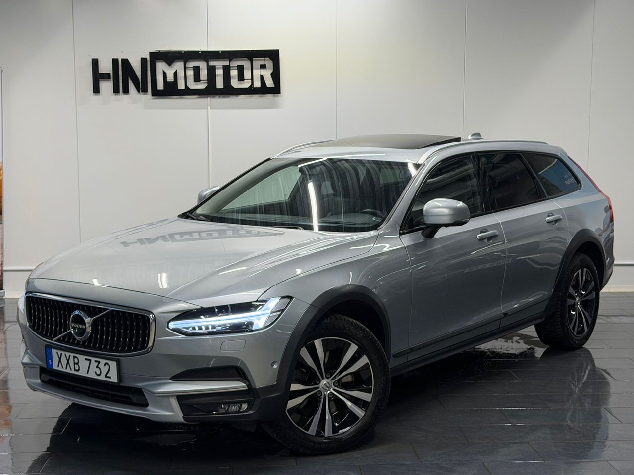 Volvo V90 Cross Country D4 AW...