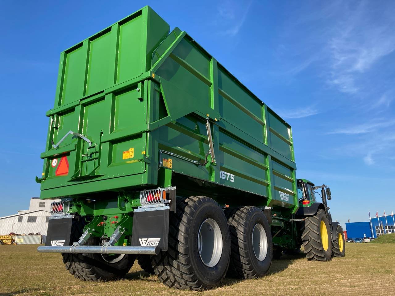 Western Ensilagevagn 16T; 39 ...