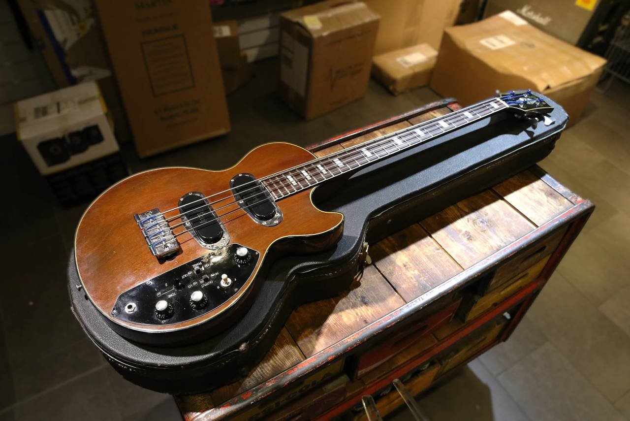 Gibson Les Paul Triumph Bass ...
