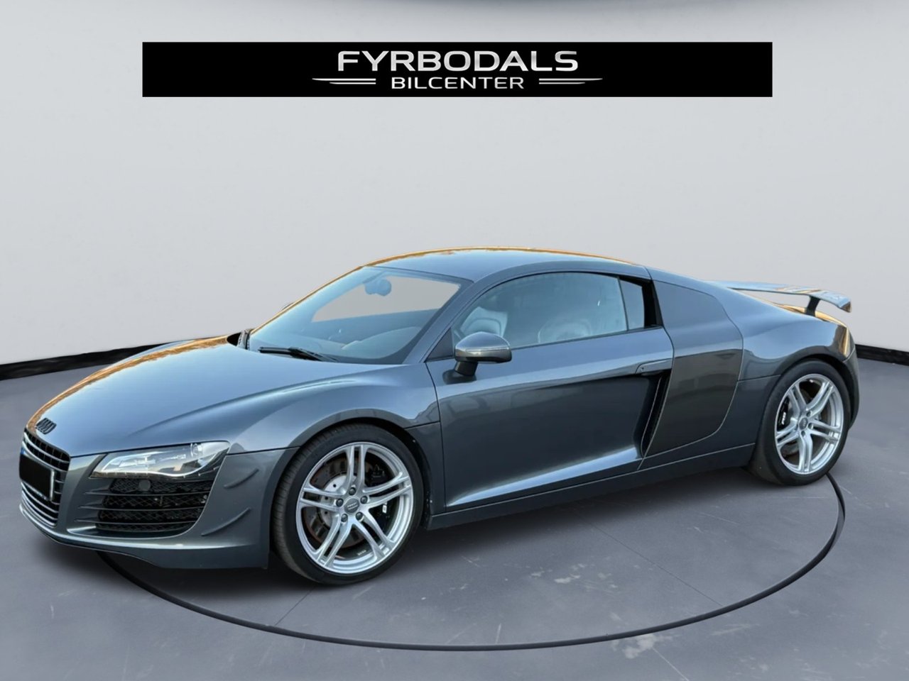 Audi R8 4.2 FSI V8 Quattro 42...