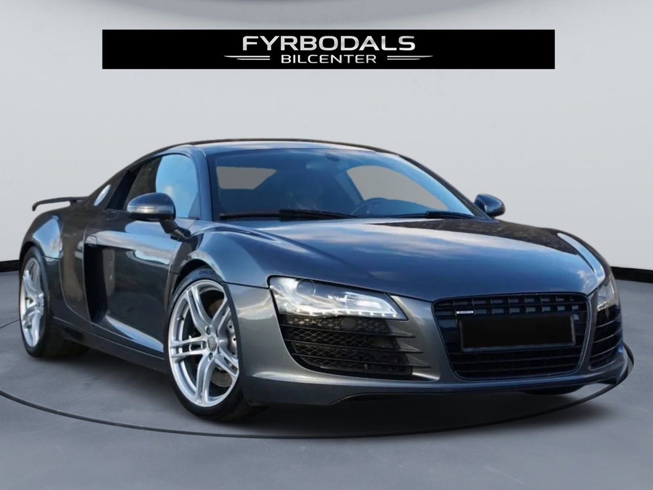 Audi R8 4.2 FSI V8 Quattro 42...