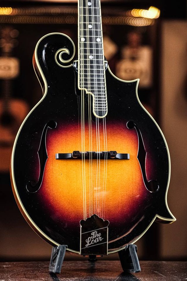 2017 The Loar LM700VS Mandoli...