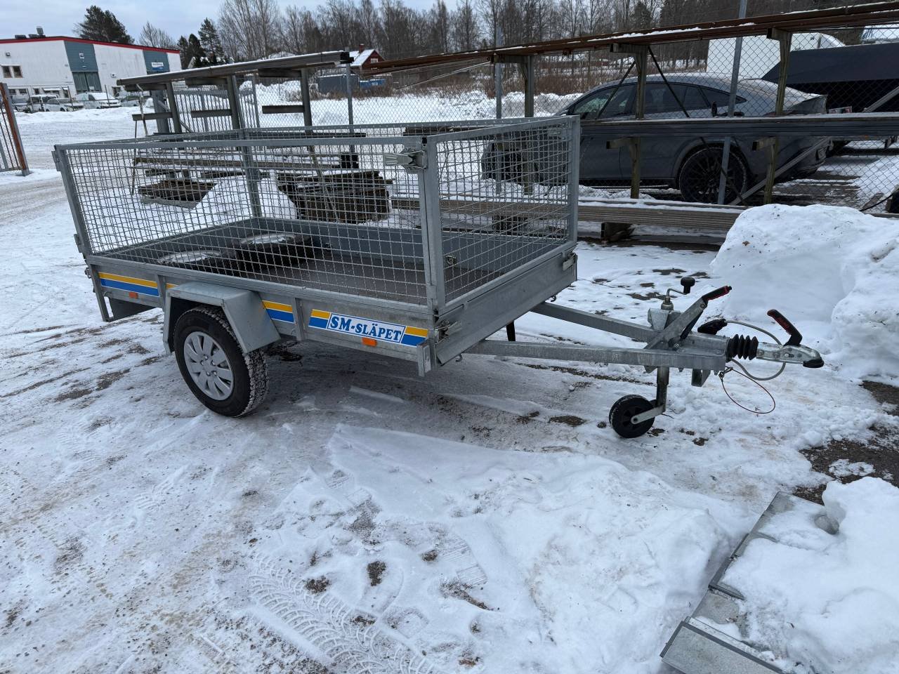 SM-Släpet bromsat 750 kg med ...