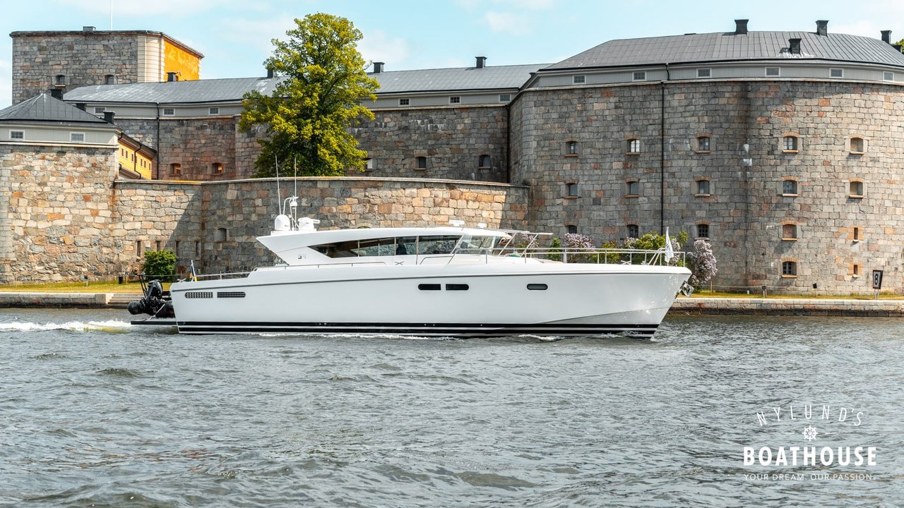 Delta 54 IPS | 3x Volvo Penta...