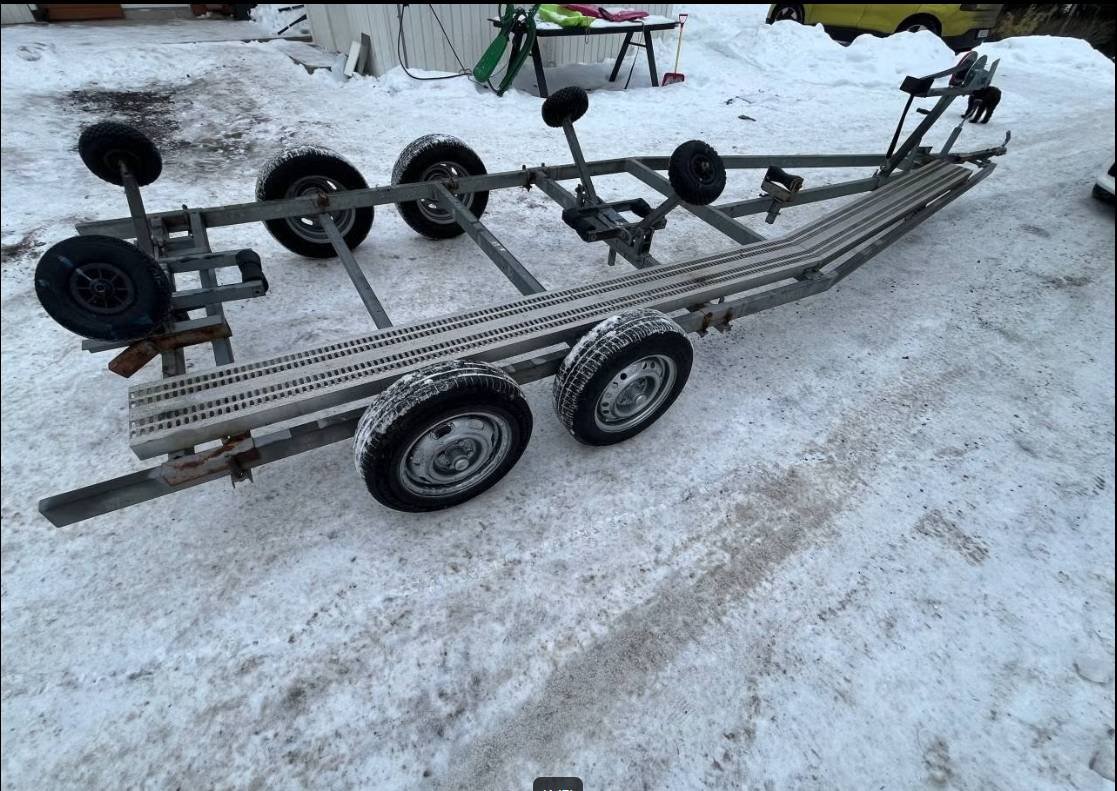 Boggie trailer 2000 kg båt 4-7m