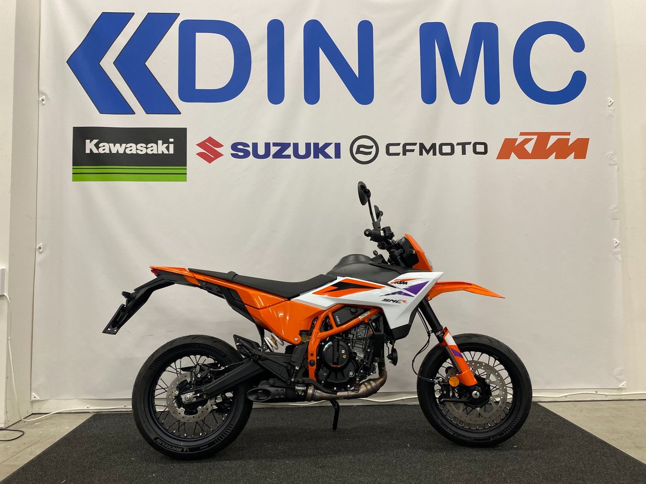 KTM 390 SMC R "för omgående l...