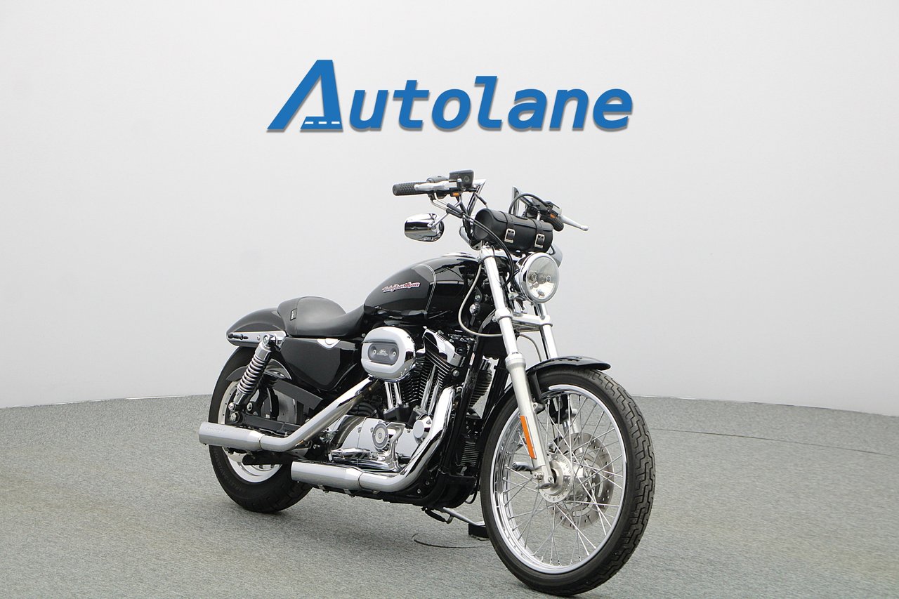 Harley-Davidson 1200 Custom *...