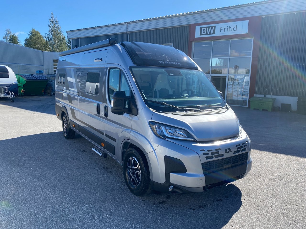 Adria Twin 640 SLB 60Y - Lång...