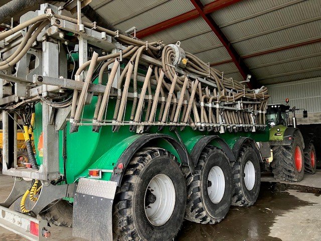 Ramp till Gödseltunna Samson ...