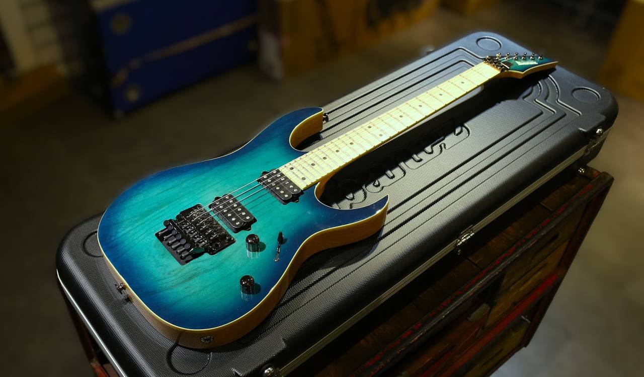 Begagnad Ibanez RG652AHM Pres...