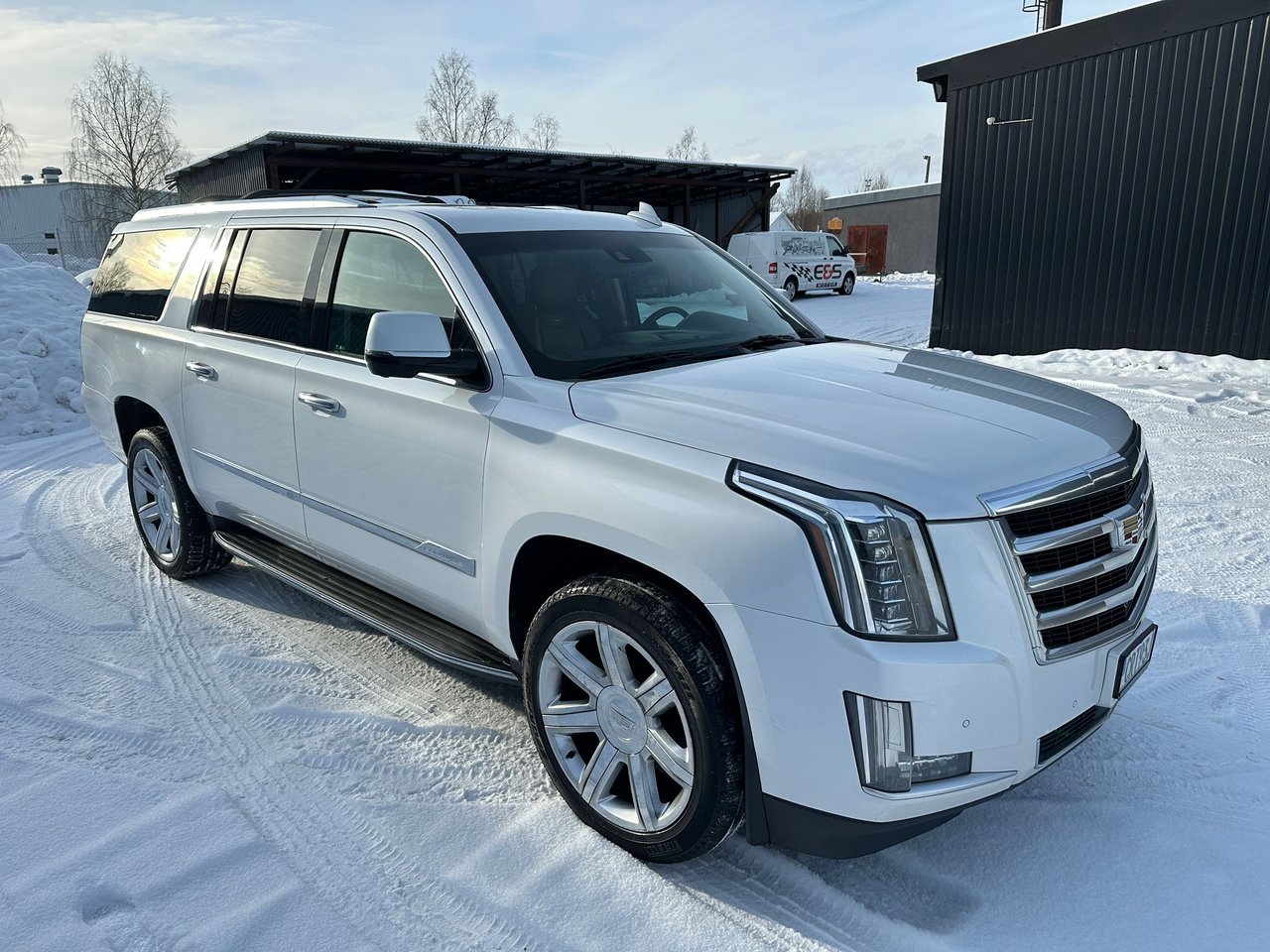 Cadillac Escalade ESV 6.2 V8 ...