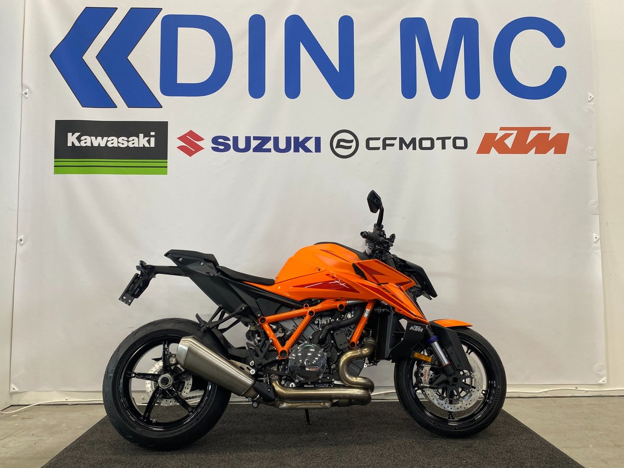 KTM 1390 Super Duke R EVO "Fa...
