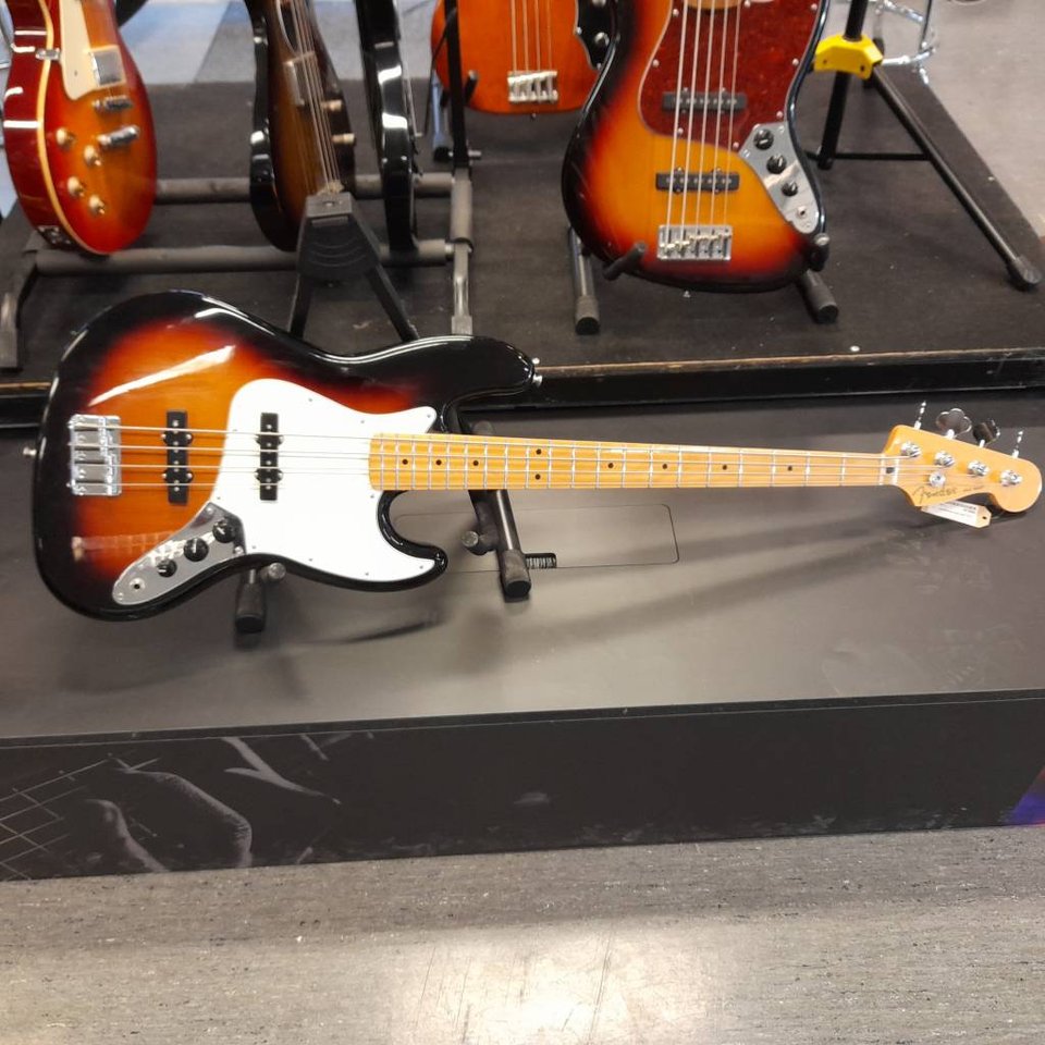 Fender Player Jazz Bass