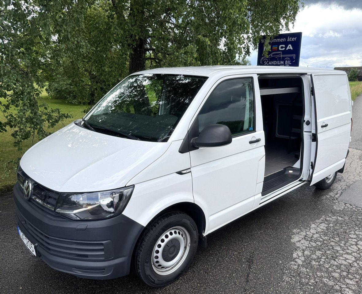 Volkswagen Transporter 150 TD...