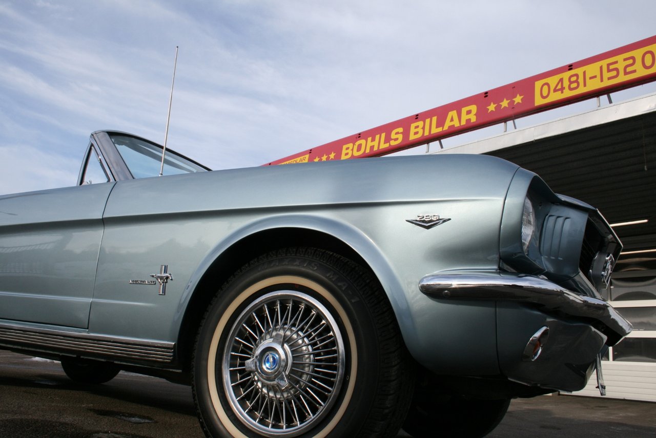 Ford Mustang Cabriolet V8 Cru...