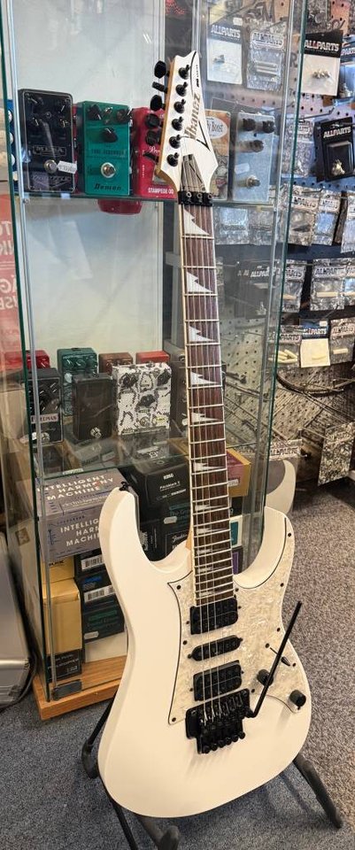 Elgitarr Ibanez RG350DXZ-WH b...