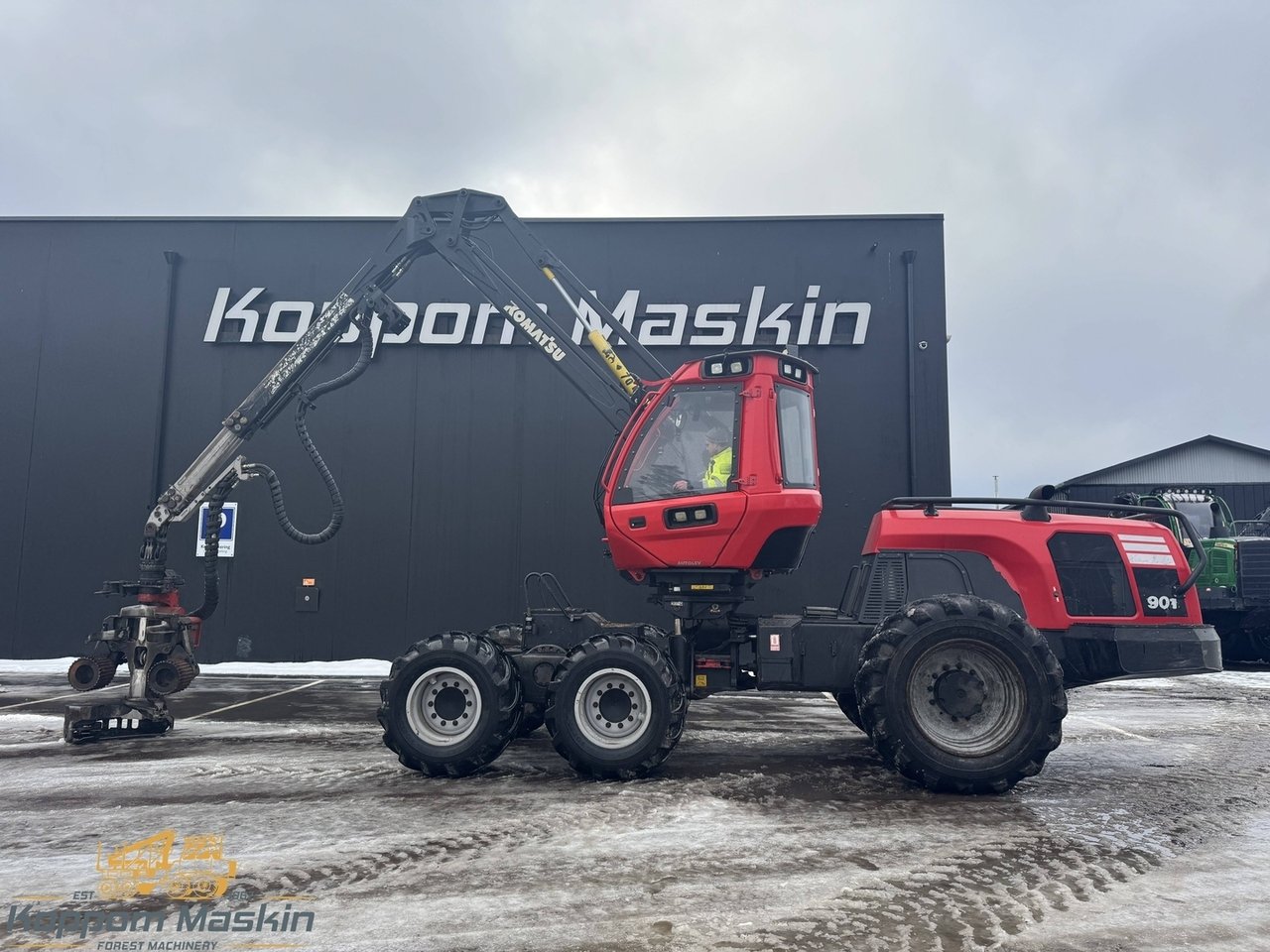 Komatsu 901, 17100h - Skördare