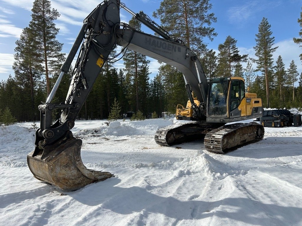 Volvo EC 250 D L