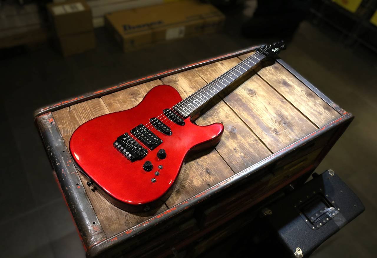 Fender Telecaster Contemporar...