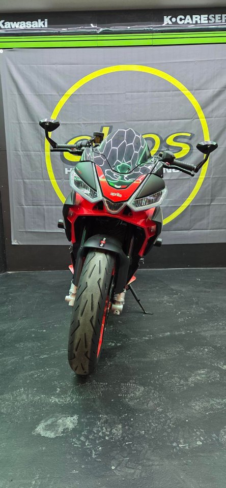 Aprilia touno 660