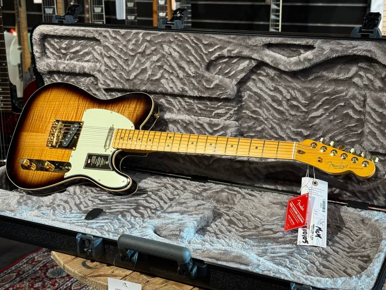 Fender 75th Anniversary Ameri...