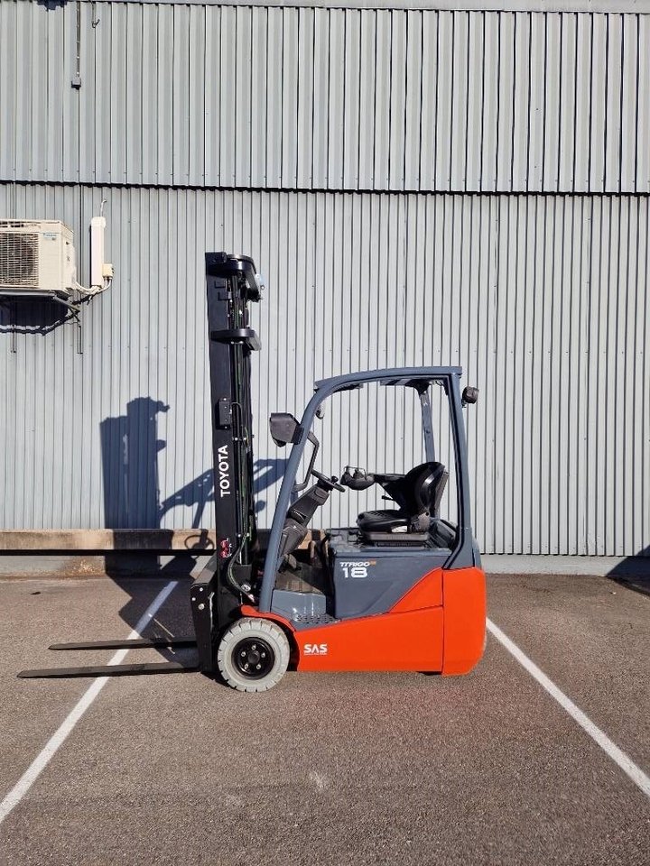 Toyota 8 FBEK 18 T.  6,5 m