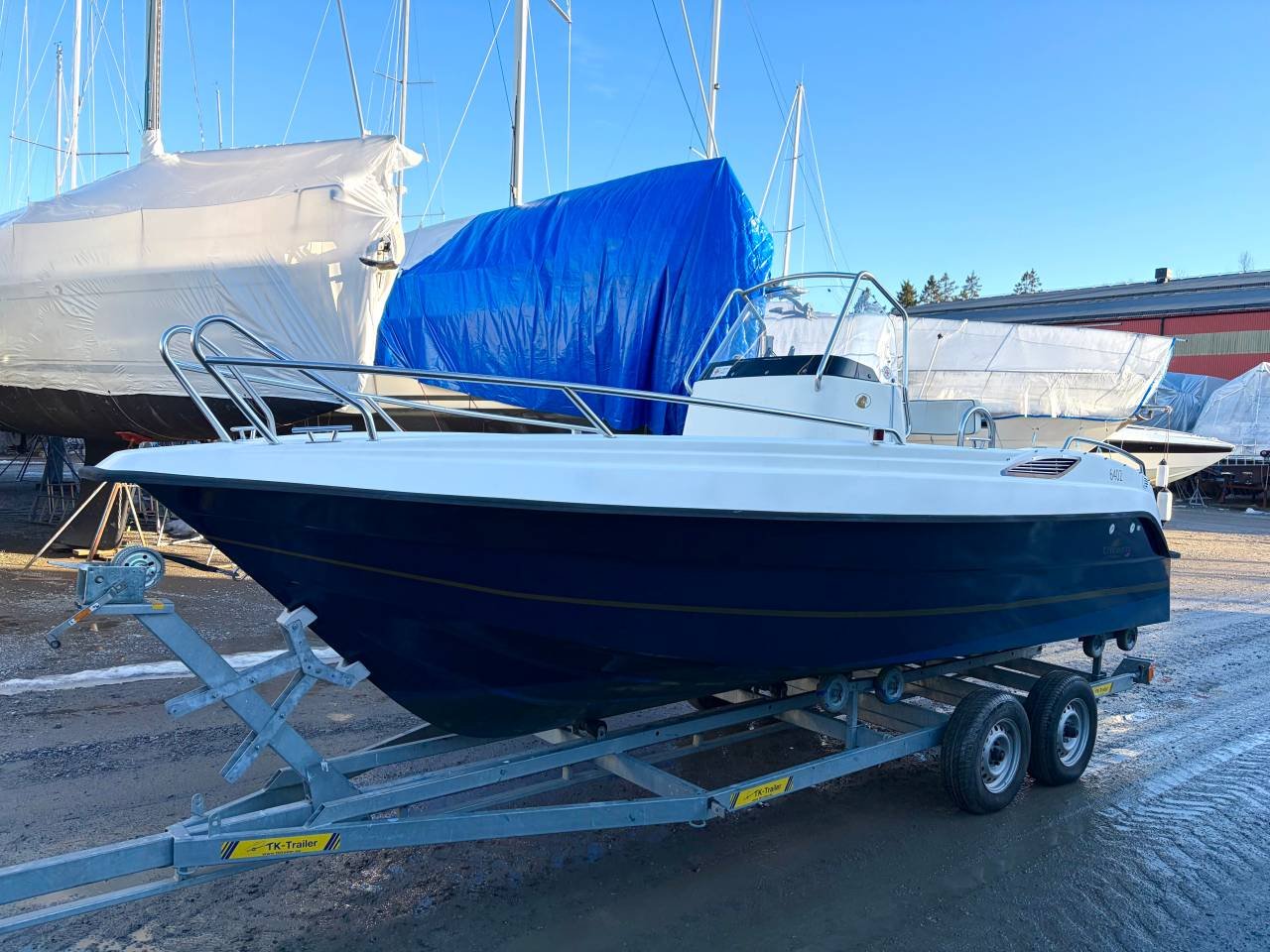 Uttern 6402 Mercruiser 4.3 19...