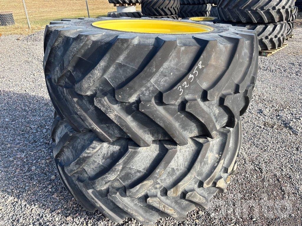 Hjul 2 st Trelleborg 650/60R34