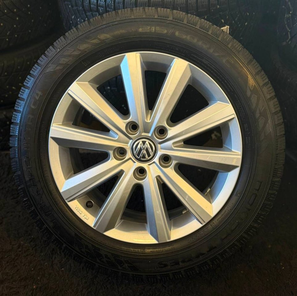 Kompletta vinterhjul 17  VW M...