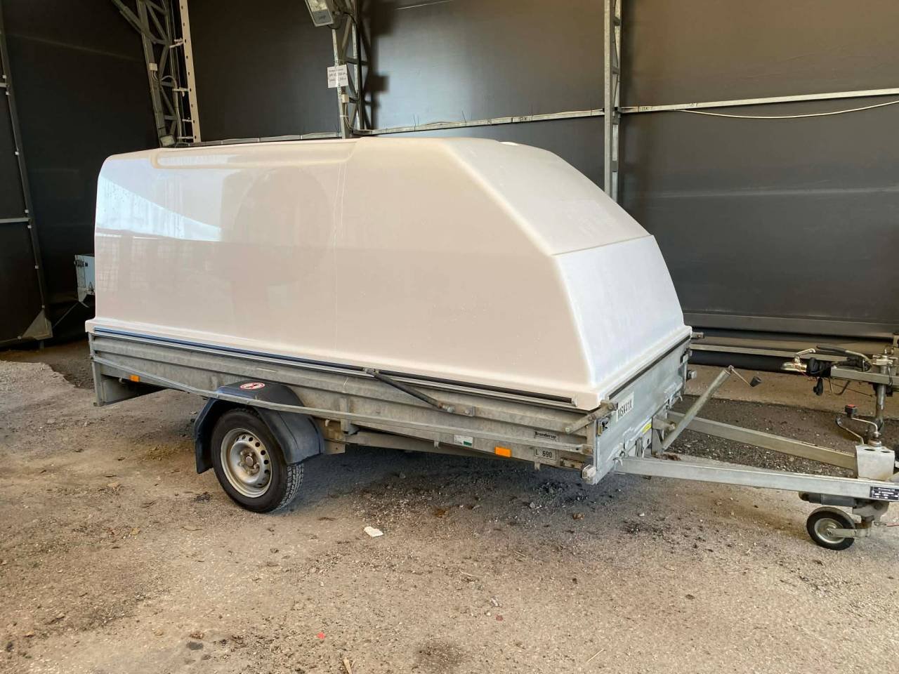 Brenderup kåpsläp D 1000 med ...