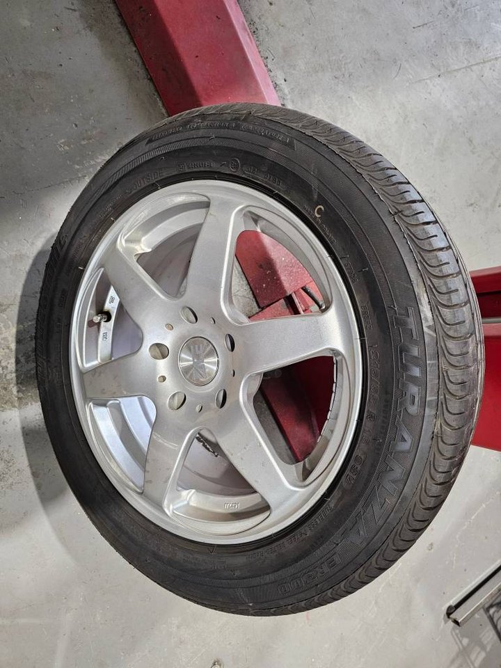 BMW 16 TUM SOMMARHJUL