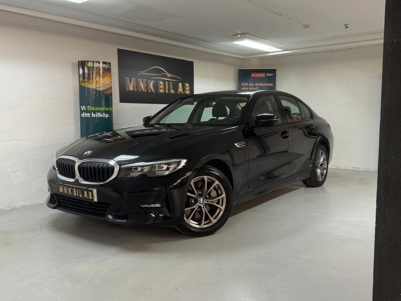 BMW 330e Sedan Steptronic Spo...