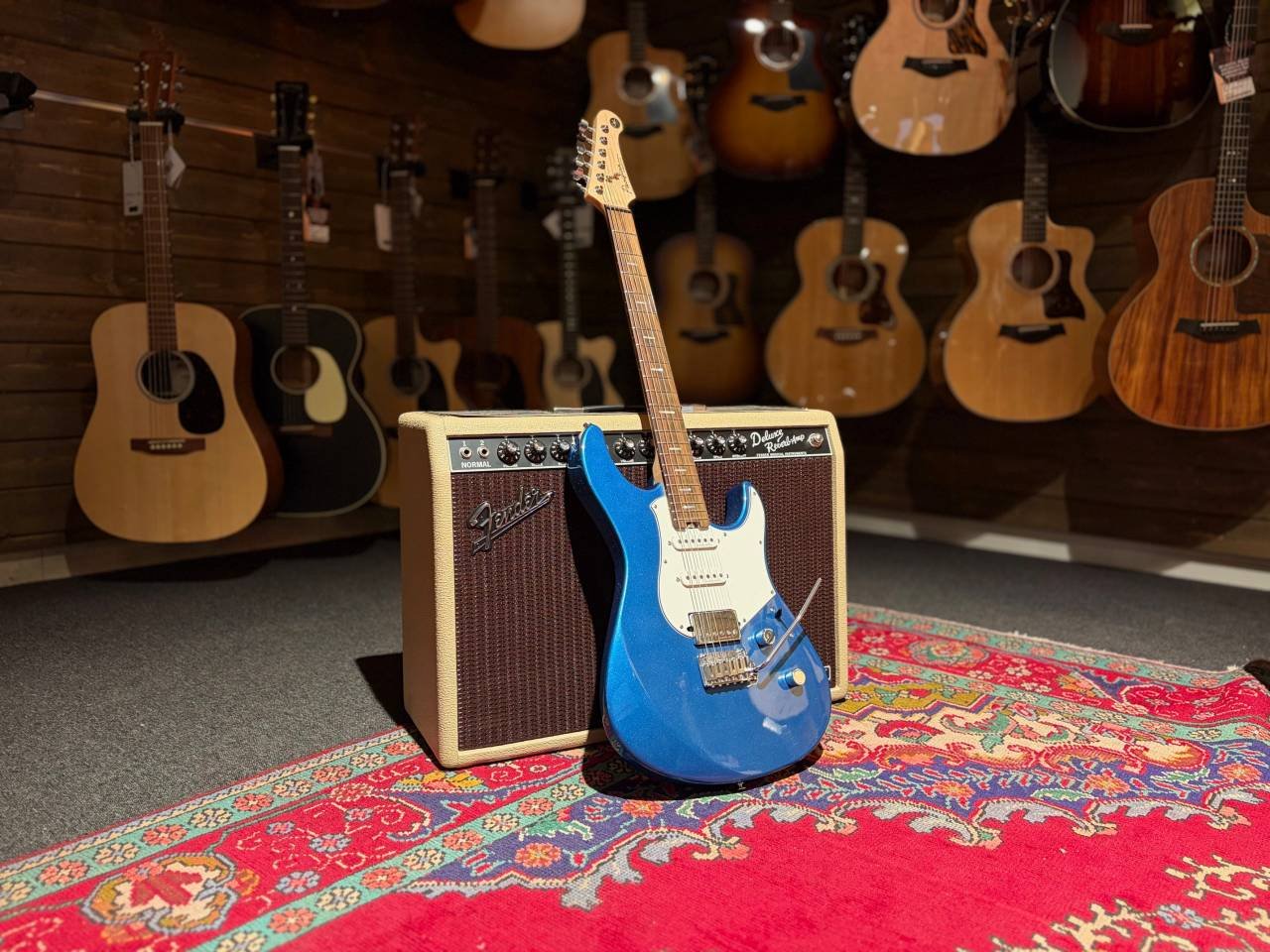 Yamaha Pacifica Standard Plus...