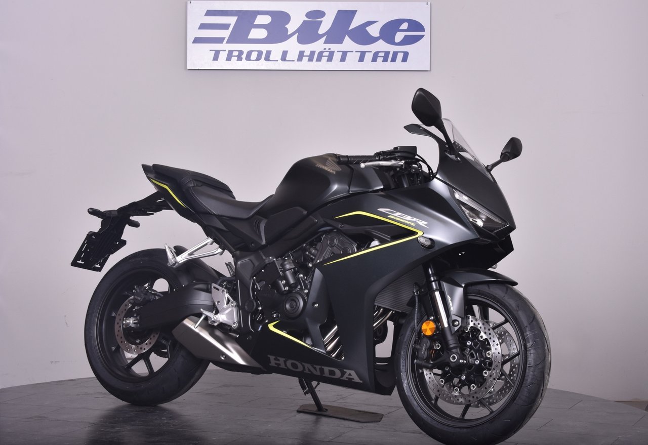 Honda CBR650R E-Clutch Detta ...