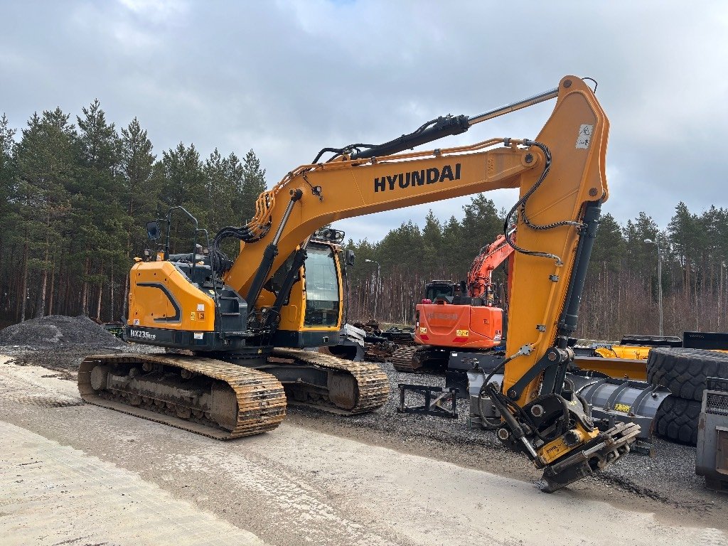 Hyundai HX 235 LCR -2020 timm...