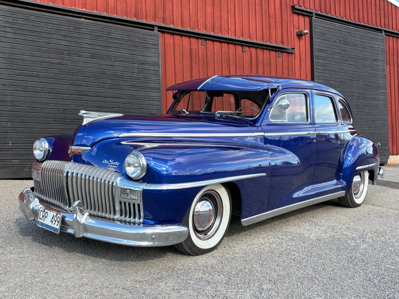 DeSoto Custom Sedan