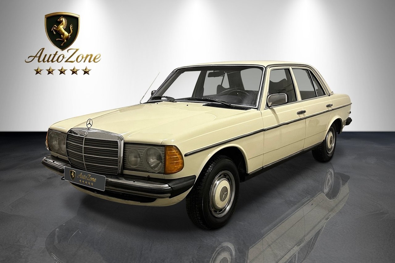 Mercedes-Benz 230 w123 Sv-Sål...