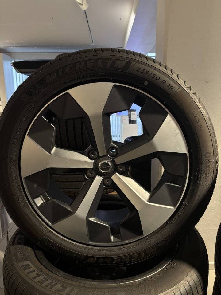 Sommarhjul XC40 19" EJ EL