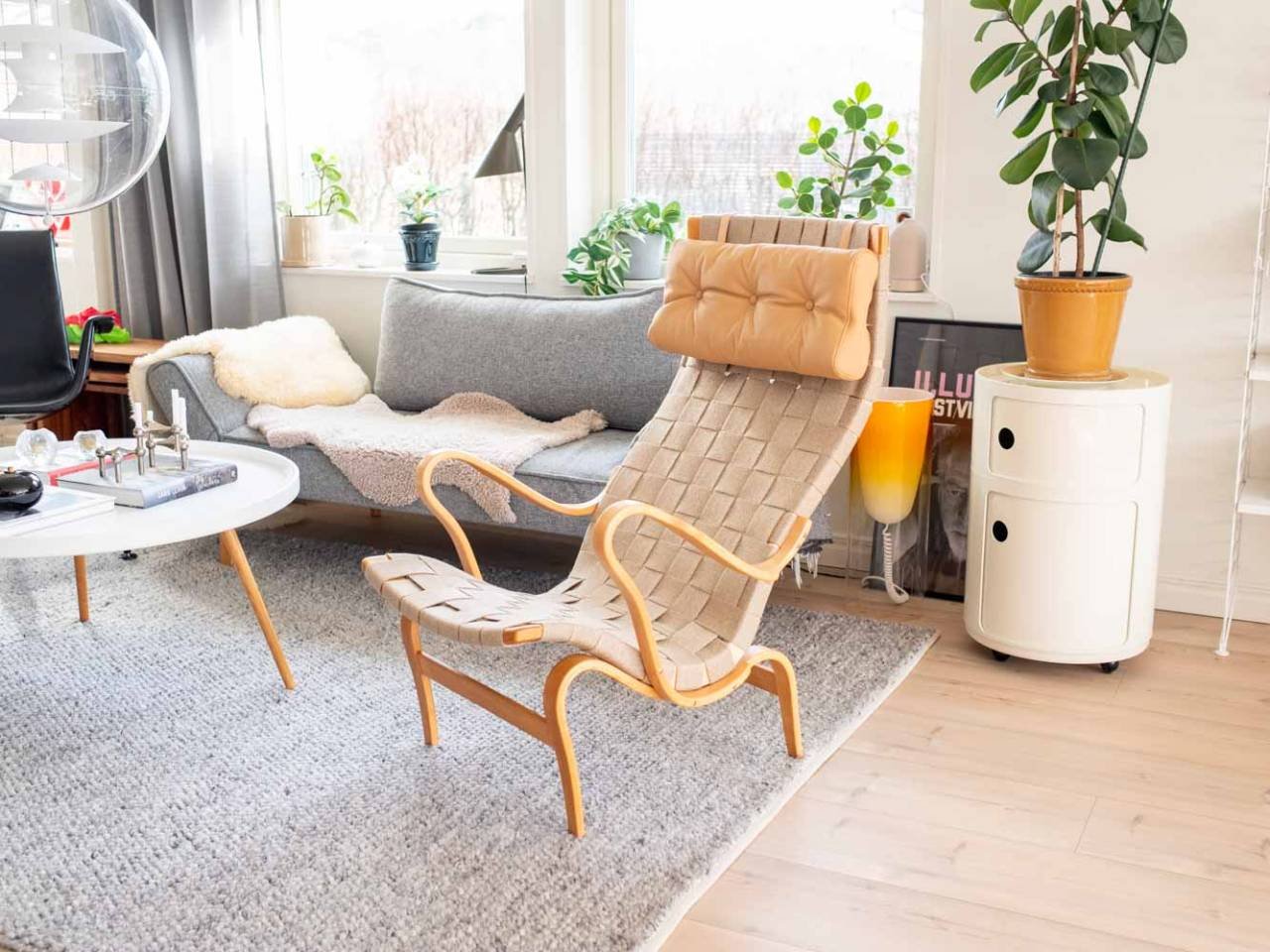 Pernilla 2 Bruno Mathsson