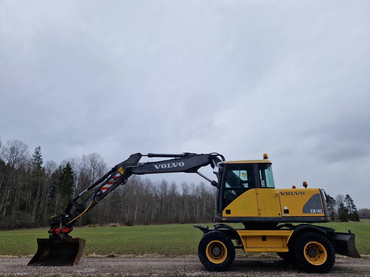 Volvo EW140 - Rotor - Ny moto...