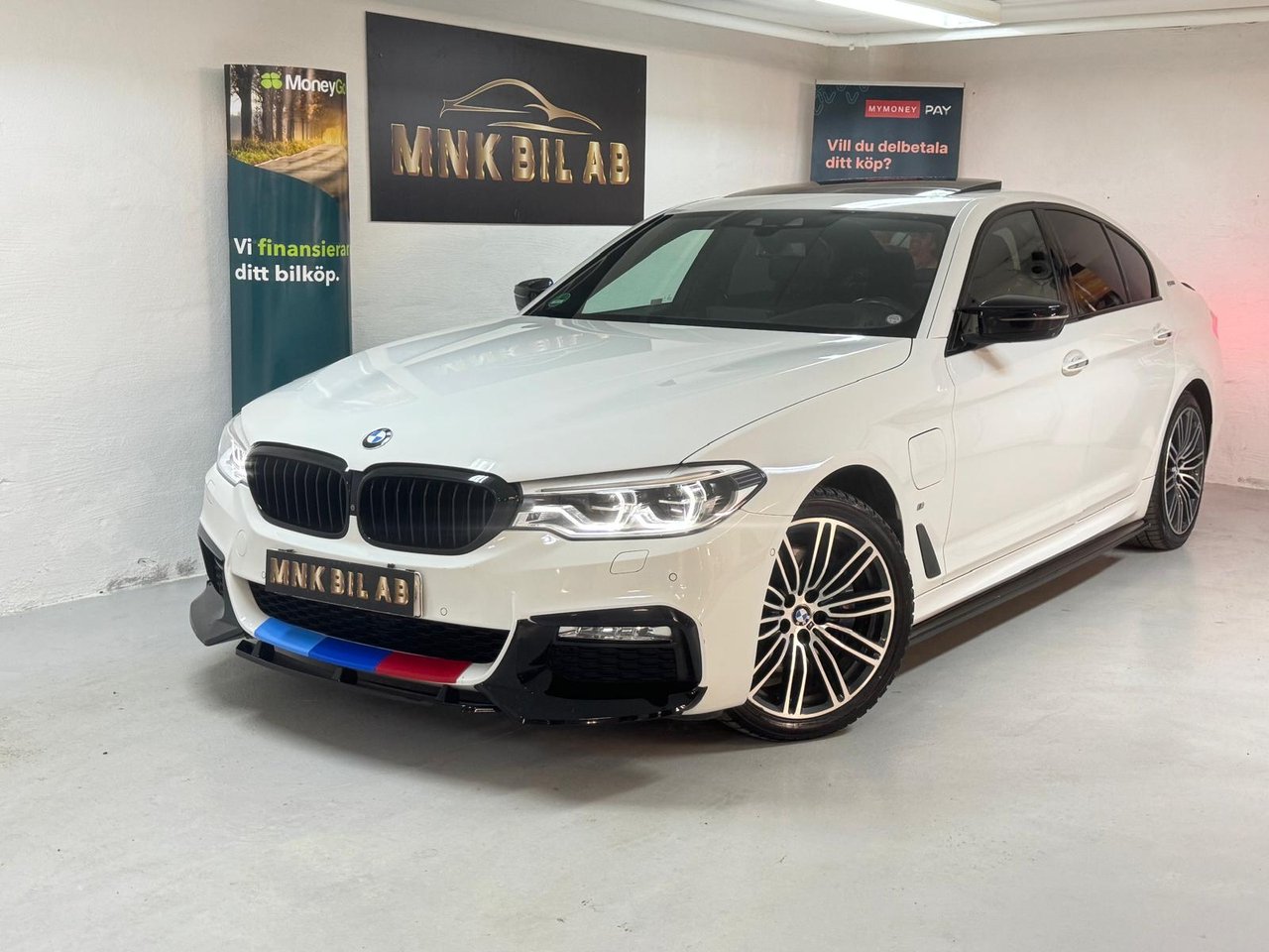 BMW 530e iPerformance Sedan S...