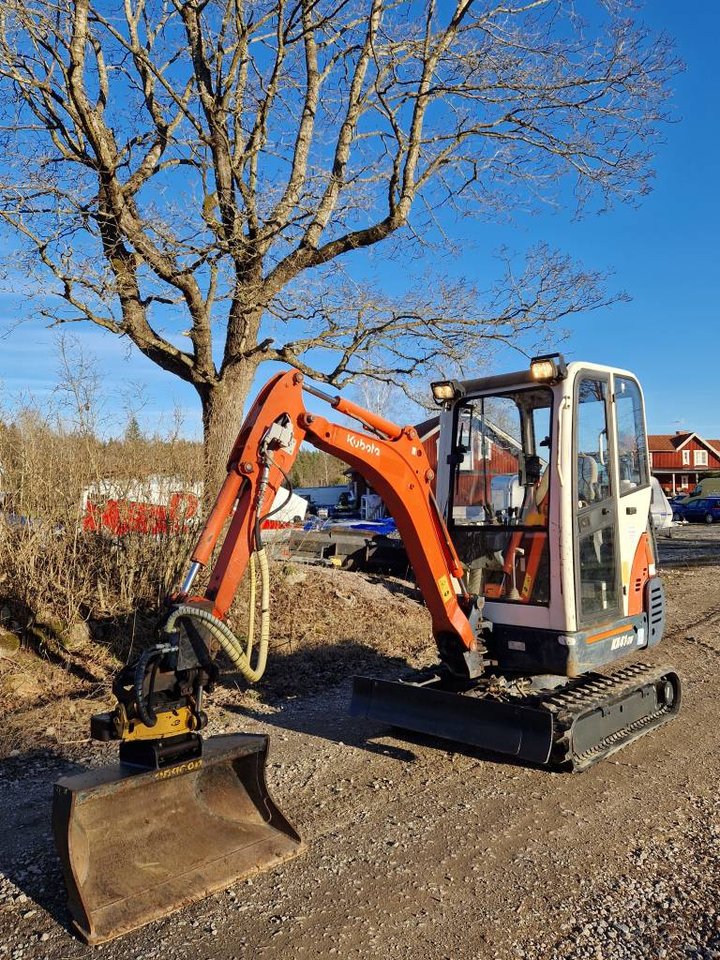 Kubota KX41-3V - ROTOTILT - 2...