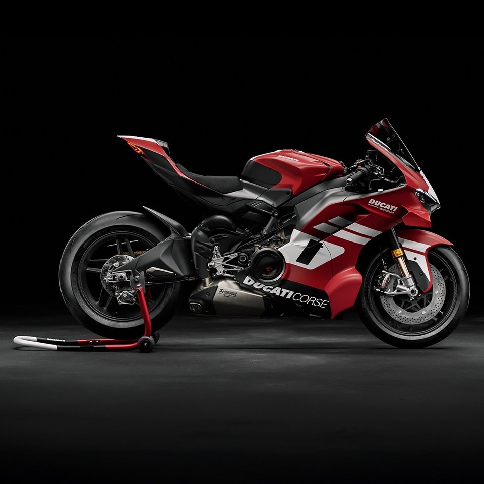 Ducati Superleggera V4 Centen...