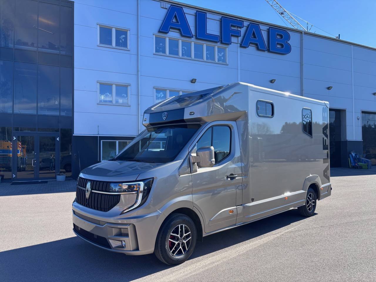 MTM FilOvan 3-sits hästlastbi...