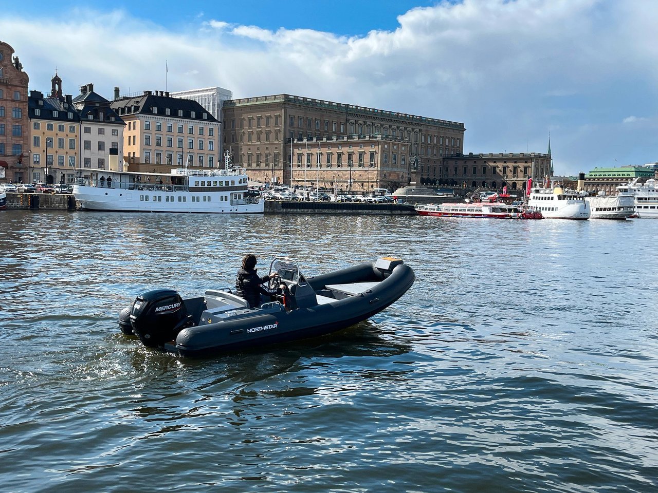 Axis 5.3 | Liten ribb perfekt...